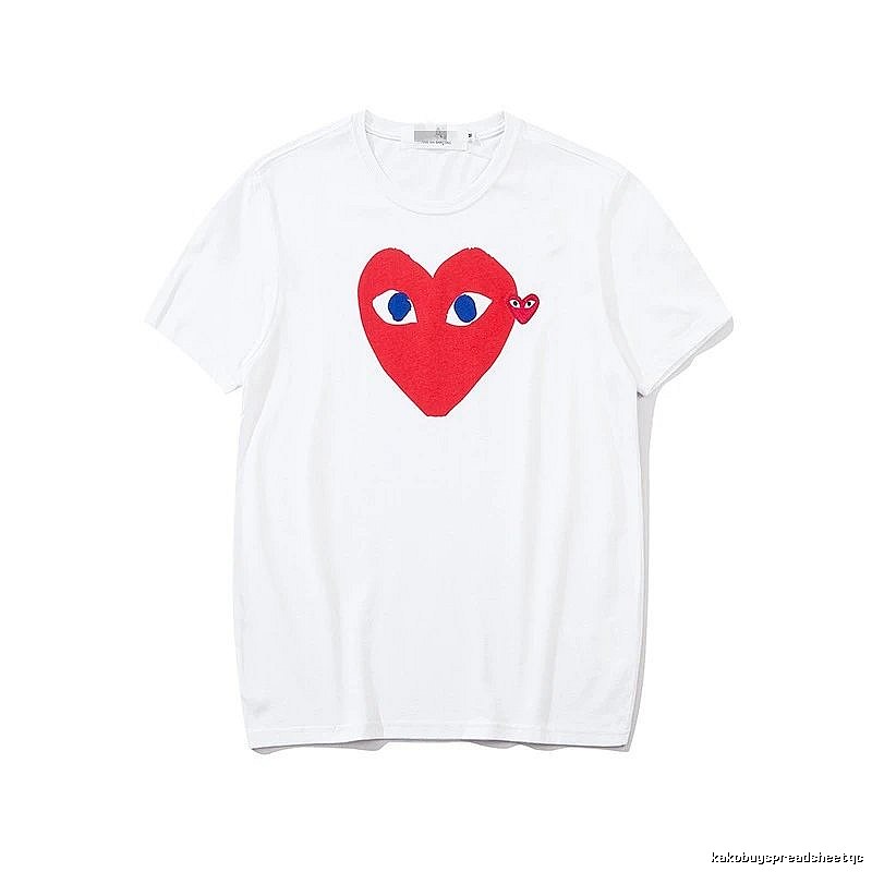 Comme des Garcons PLAY 2023-03 Red Style 2303 Heart Logo T-Shirt Smart Casual