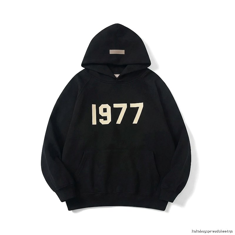 ESSENTIALS 1977 Series Black Sweatshirt