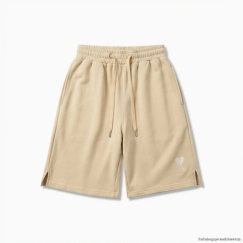 AMI casual style khaki shorts