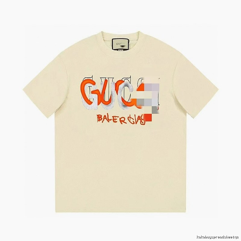 Balenciaga Co-branded Graffiti-style Beige Short-sleeve T-shirt