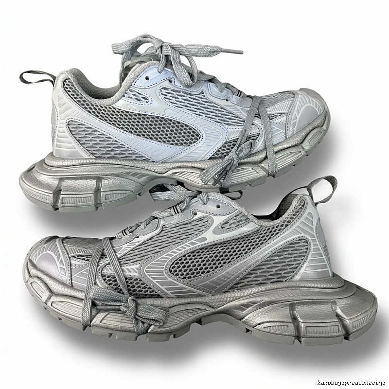 Balenciaga retro silver-gray sneakers