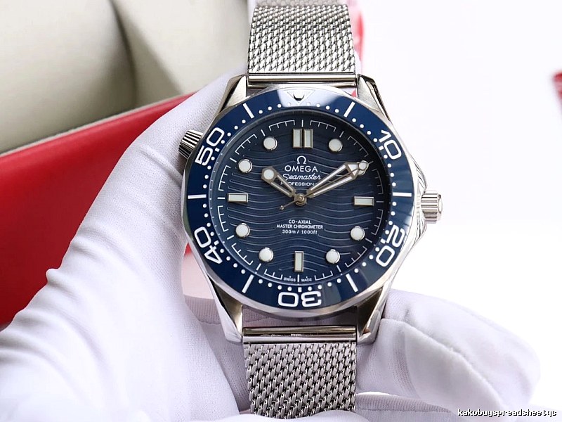 Blue Dial Dive Watch Omega Watch for Daily Rotation