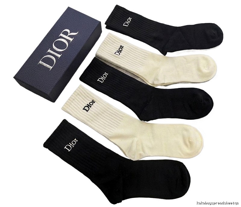 Dior minimalist style black and white socks
