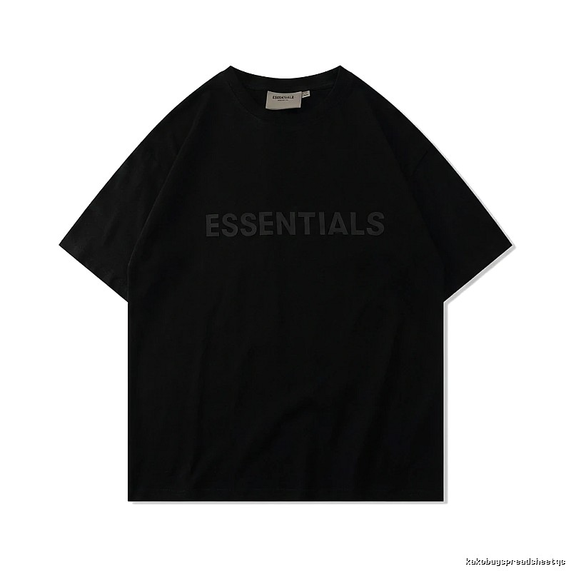ESSENTIALS minimalist style black short-sleeve