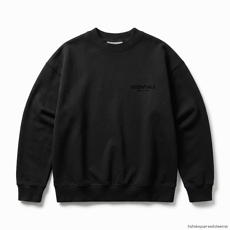 ESSENTIALS minimalist style black sweatshirt