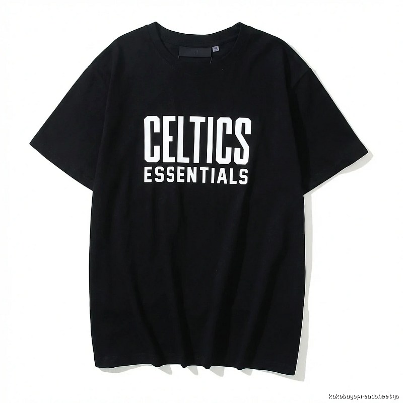 ESSENTIALS minimalist style black T-shirt
