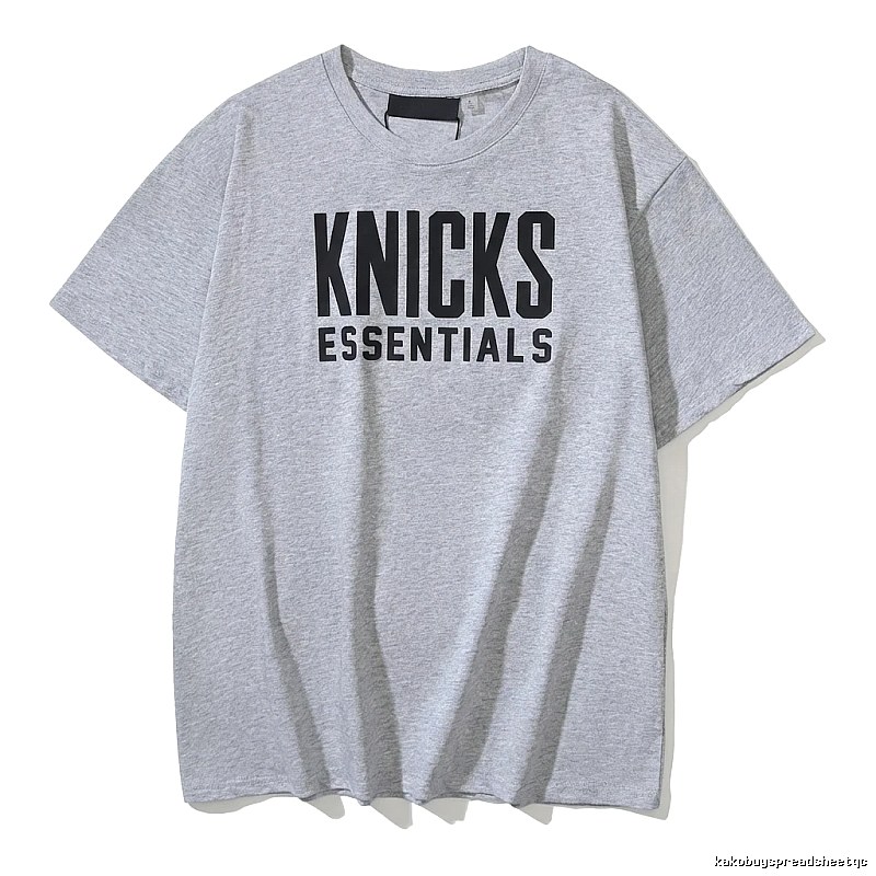 ESSENTIALS minimalist style grey T-shirt