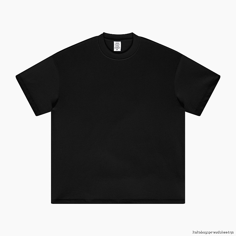 Logo Detail Plain white T-shirt Minimal White Short with Relaxed Feel