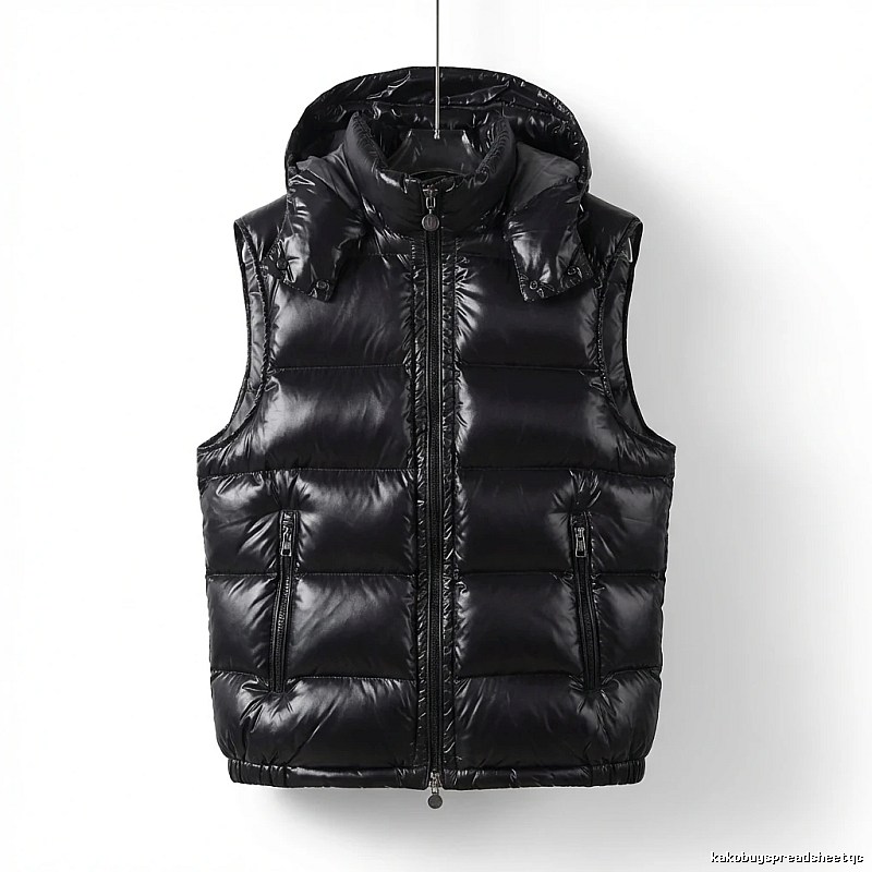 Moncler black stylish down vest