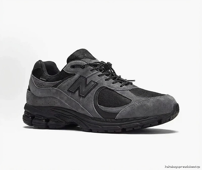 New Balance 2002R Retro Style Grey and Black Shoes