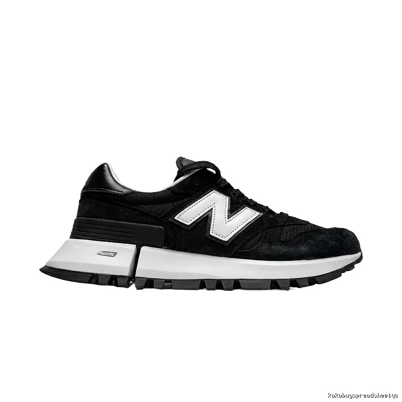New Balance retro black and white sports shoes
