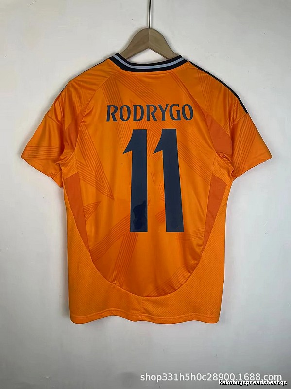 Real Madrid Resort Bellingham #5 soccer jersey White Real Madrid with Premium Look