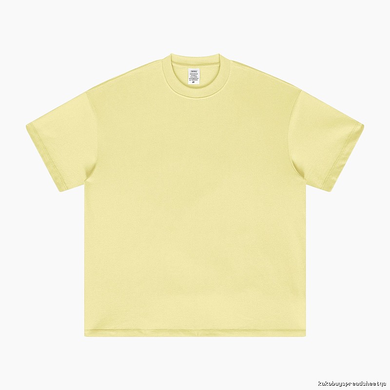 Relaxed Plain white T-shirt Minimal White Short with Designer-Inspired Detail
