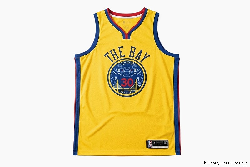 Stephenen Curry's yellow and blue retro-style jersey