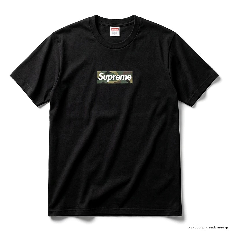 Supreme camouflage-style black T-shirt