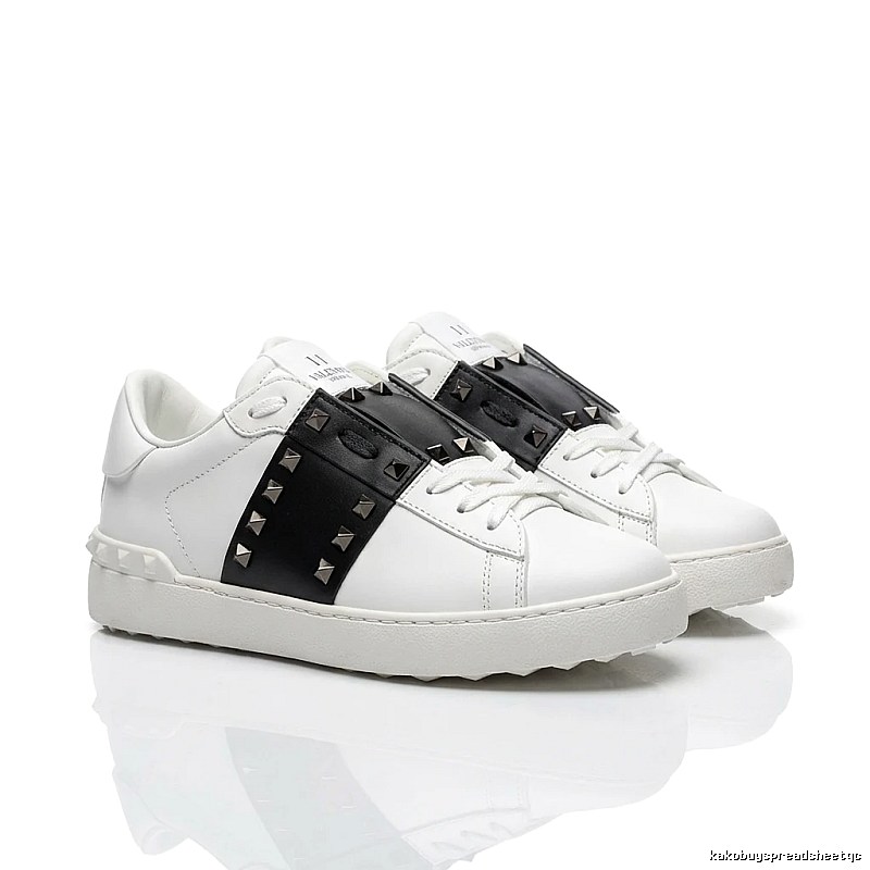 Valentino rivet trendy white shoes